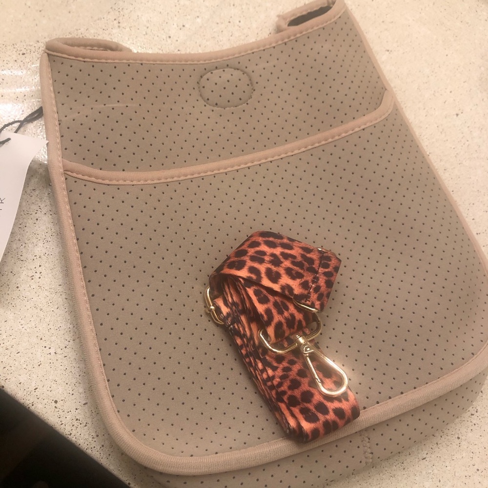 Ahdorned brand new purse